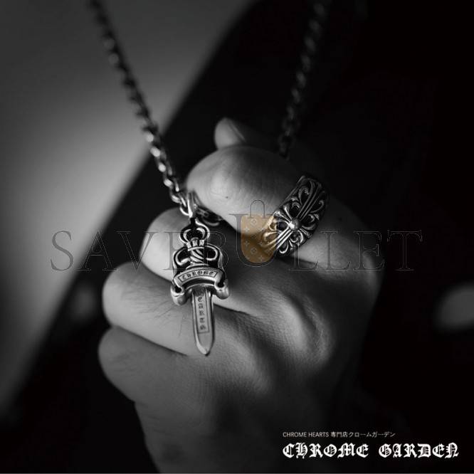 CHR*ME HE*RTS DOUBLE DAGGER PENDANT(Pendant Only)