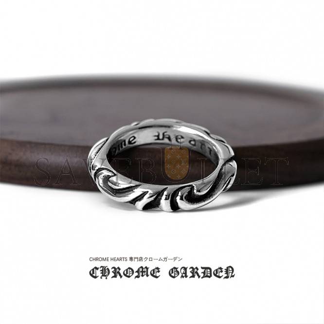 CHR*ME HE*RTS SCROLL BAND RING