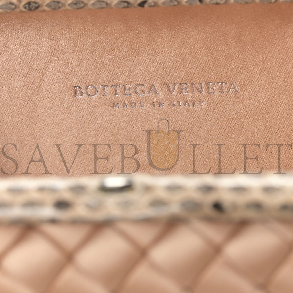 bo*te*ga Ve*ne*ta satin intreccio impero ayers knot clutch flamingo (19*13*5cm)