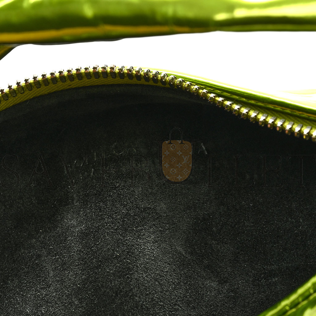 bo*te*ga Ve*ne*ta metallic crushed calfskin mini jodie chlorophyll  (25*14*3cm)