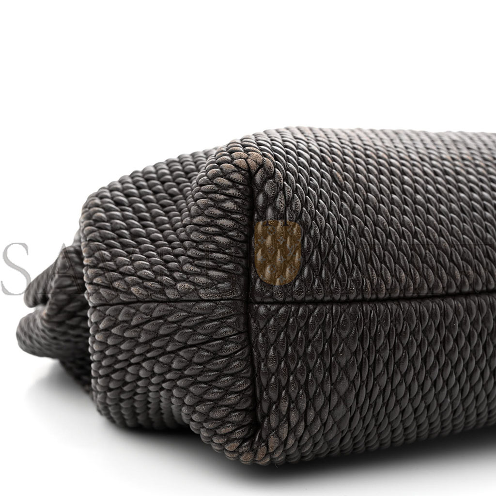 bo*te*ga Ve*ne*ta lambskin knit medium the point triangle bag fondant (30*25*13cm)