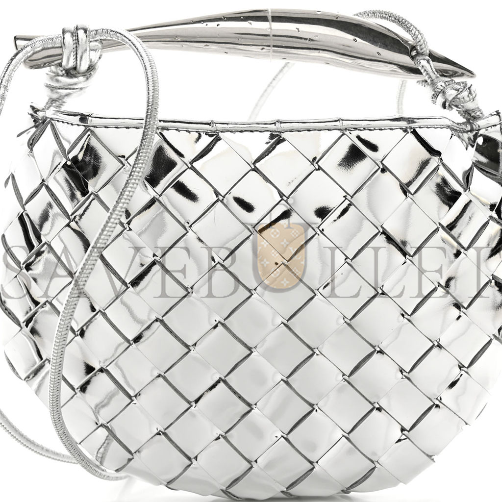 bo*te*ga Ve*ne*ta mirror laminated nappa intrecciato mini sardine bag silver (20*15*3cm)