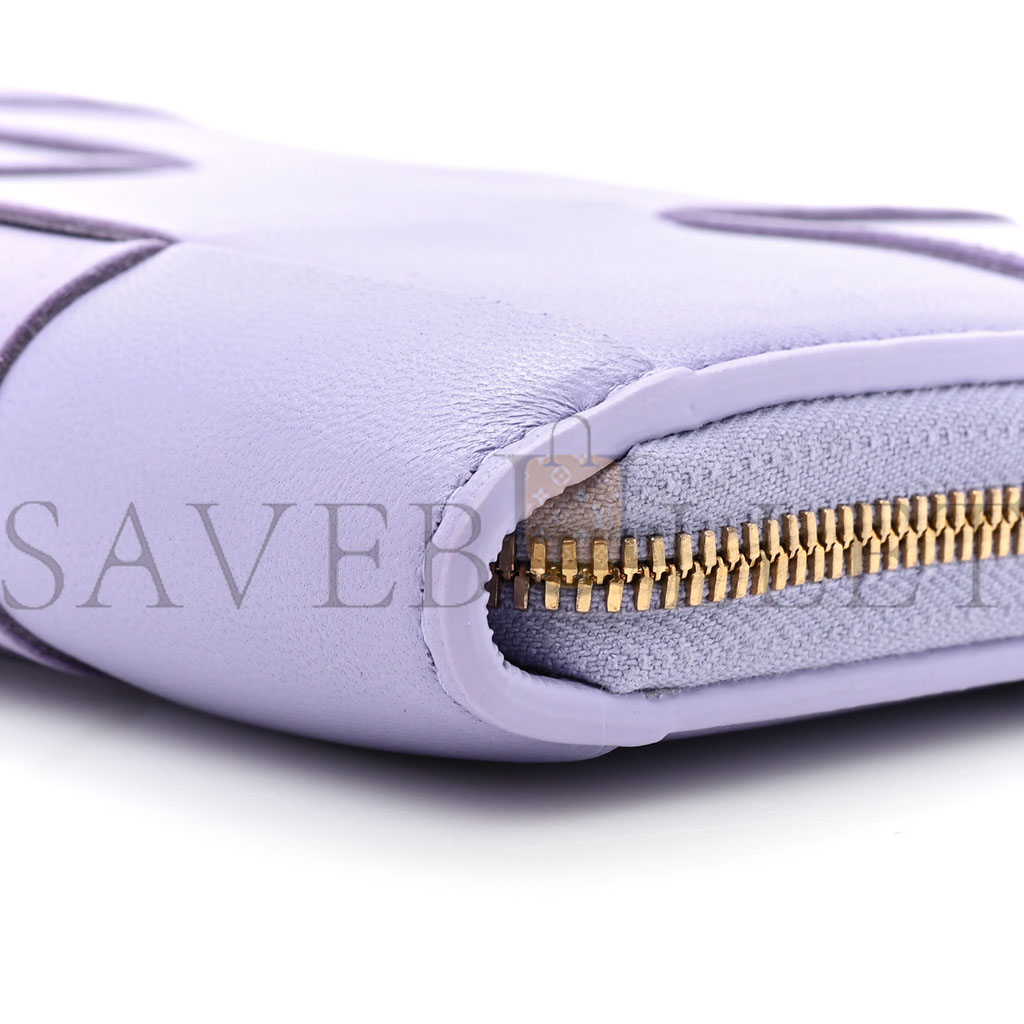 bo*te*ga Ve*ne*ta shiny calfskin intreccio wallet wisteria  (19*11*2cm)