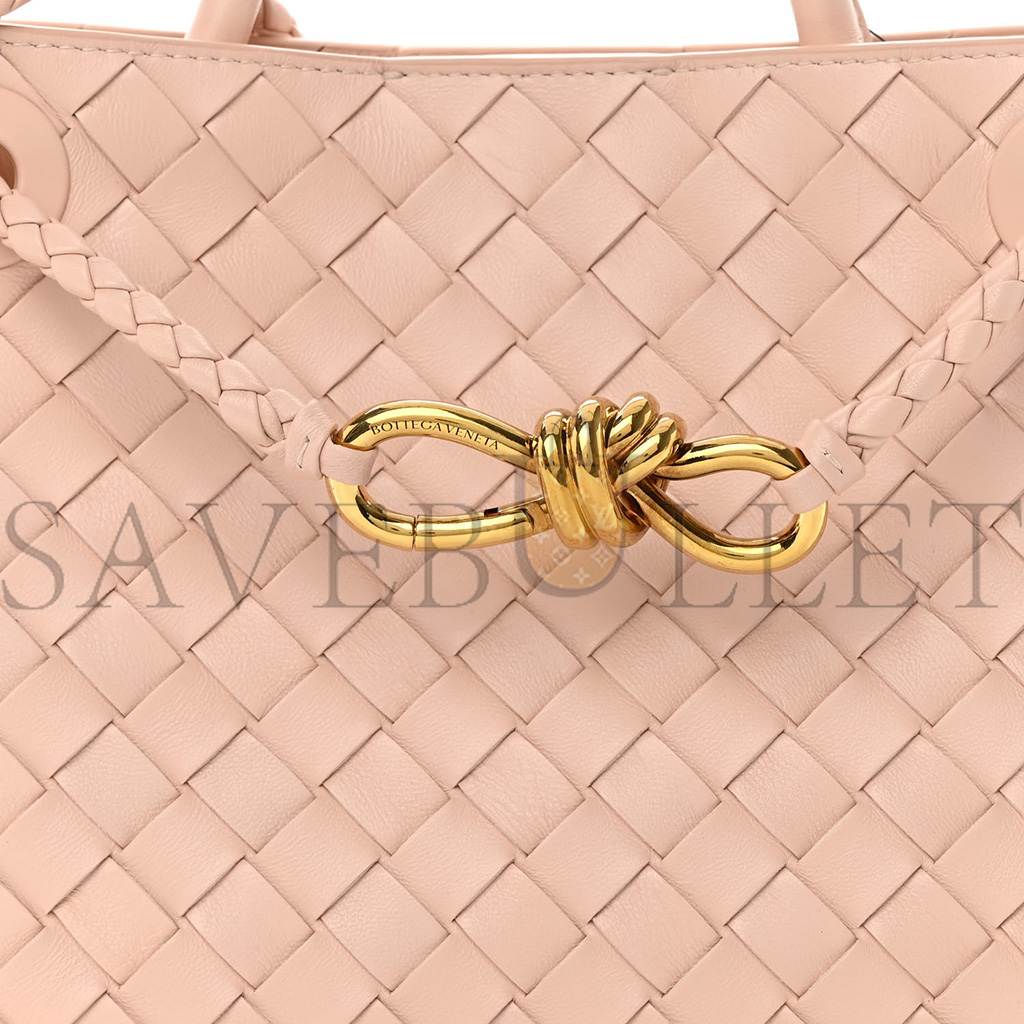 bo*te*ga Ve*ne*ta nappa intrecciato small andiamo shoulder bag nude  (25*20*10cm)