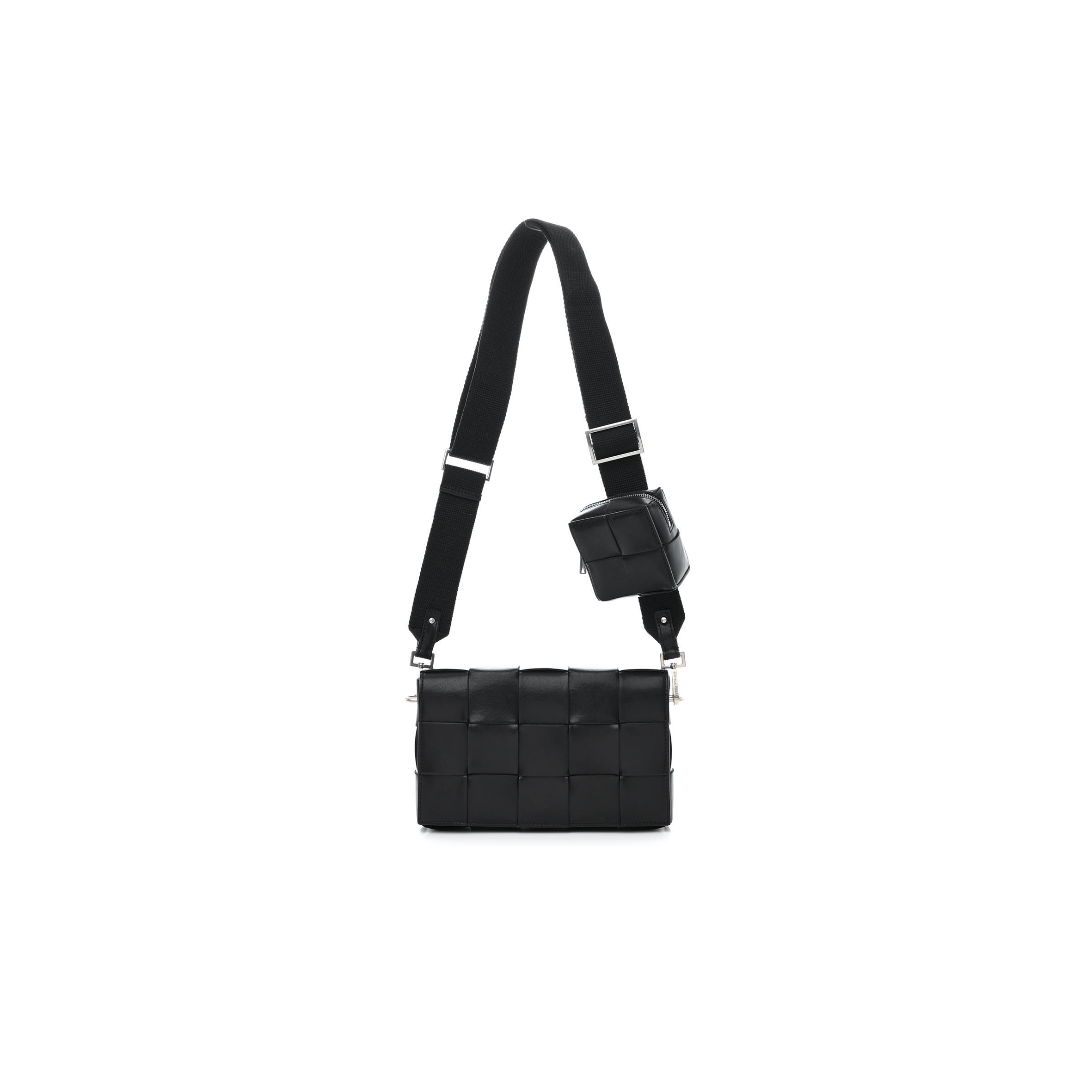 bo*te*ga Ve*ne*ta calfskin maxi intreccio cassette with strap bag black  (23*15*5.5cm)