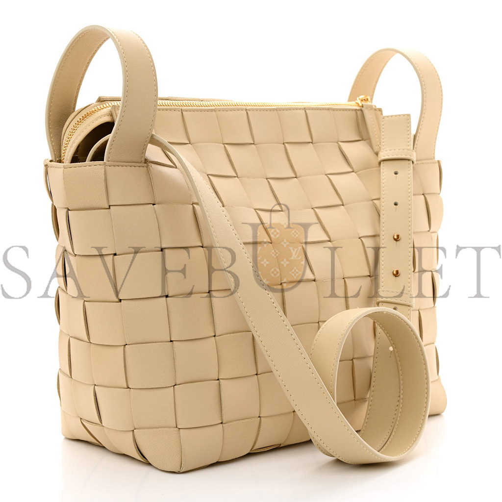 bo*te*ga Ve*ne*ta lambskin maxi intrecciato bowling cassette shoulder bag porridge (27*27*15cm)