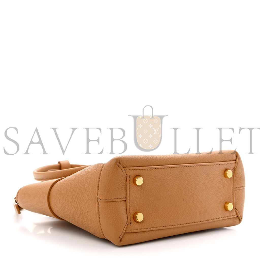 bo*te*ga Ve*ne*ta grained calfskin maxi intrecciato mini arco caramel  (18*16*9cm)