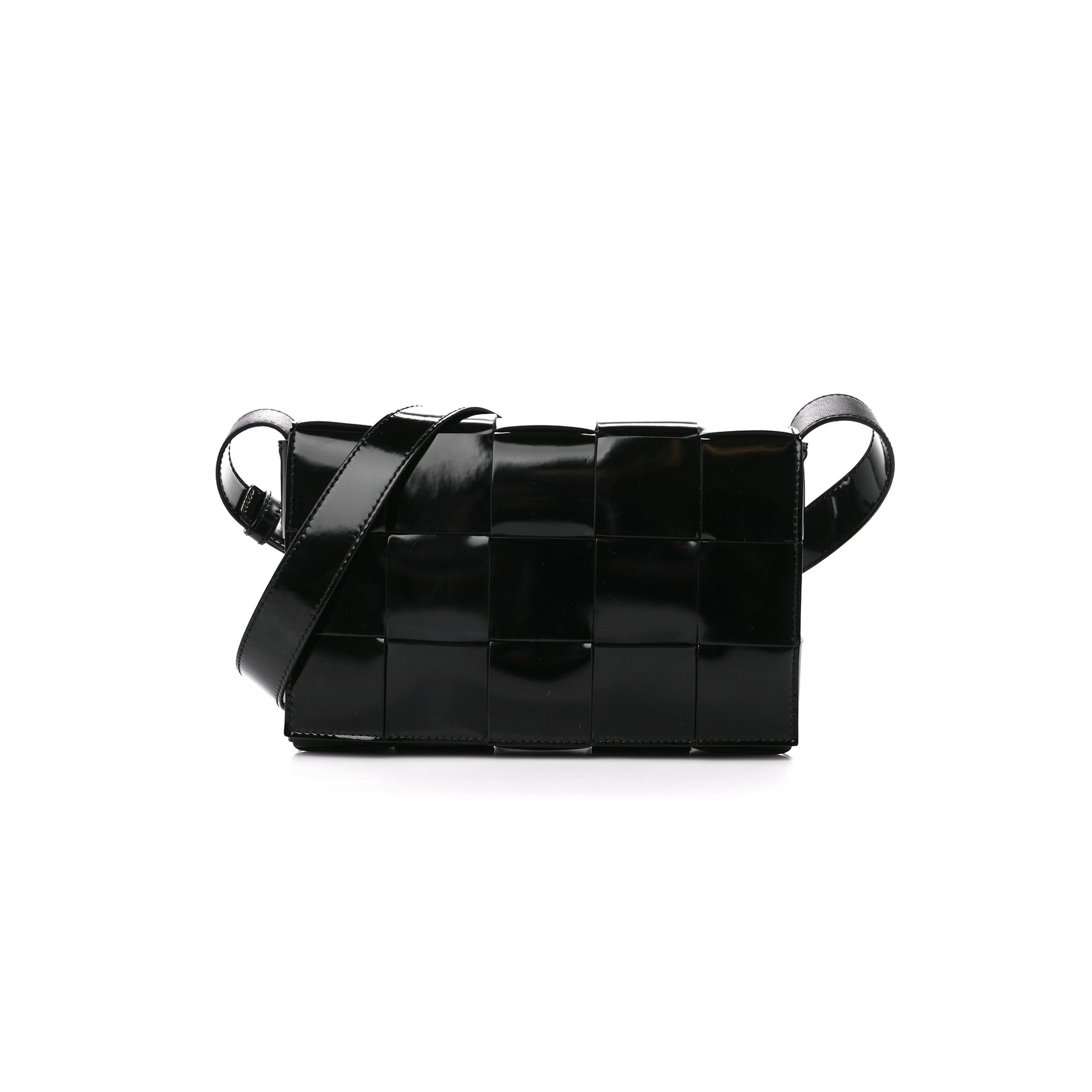 bo*te*ga Ve*ne*ta patent maxi intrecciato cassette crossbody bag black  (22*15*4cm)
