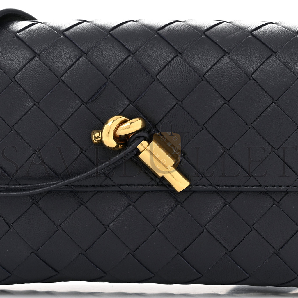 bo*te*ga Ve*ne*ta nappa intrecciato mini andiamo crossbody bag space  (22*13*5cm)