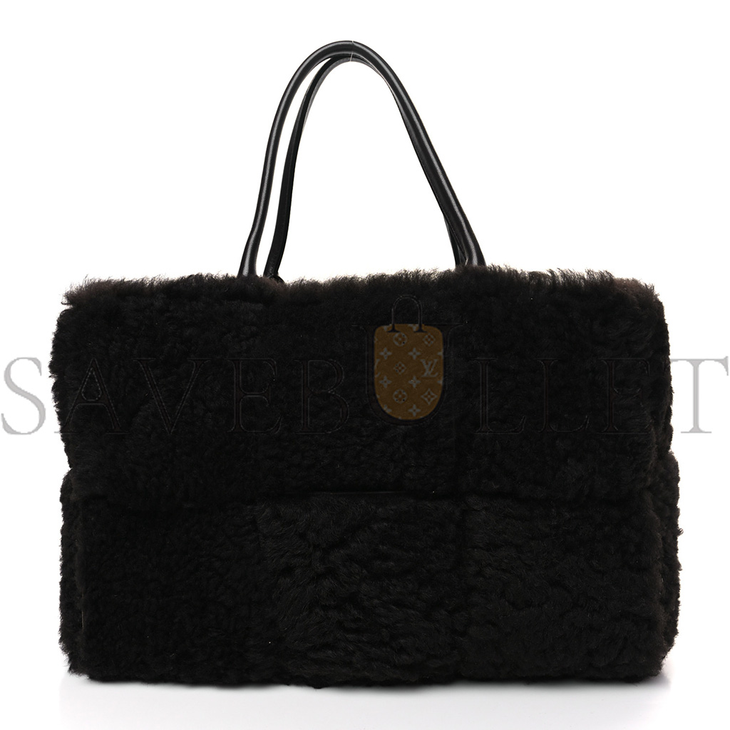bo*te*ga Ve*ne*ta shearling intrecciato arco tote fondant  (38*25*17cm)