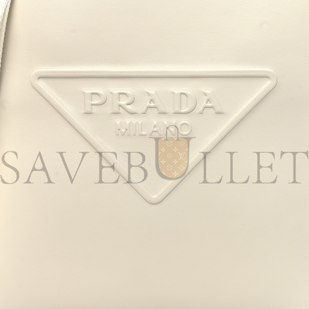 Pra*a calfskin triangle tote bag white (25*23*9cm)