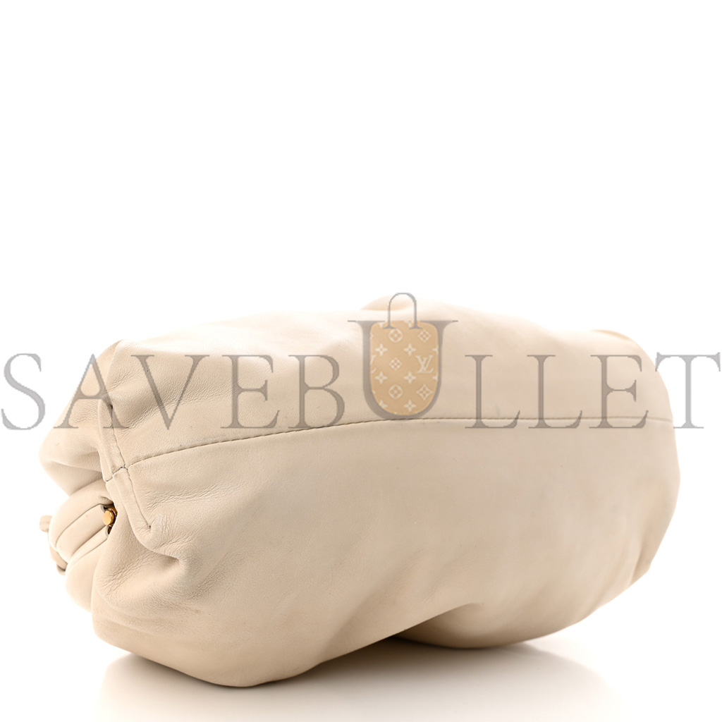 bo*te*ga Ve*ne*ta butter calfskin the mini pouch mist  (22*11*9cm)