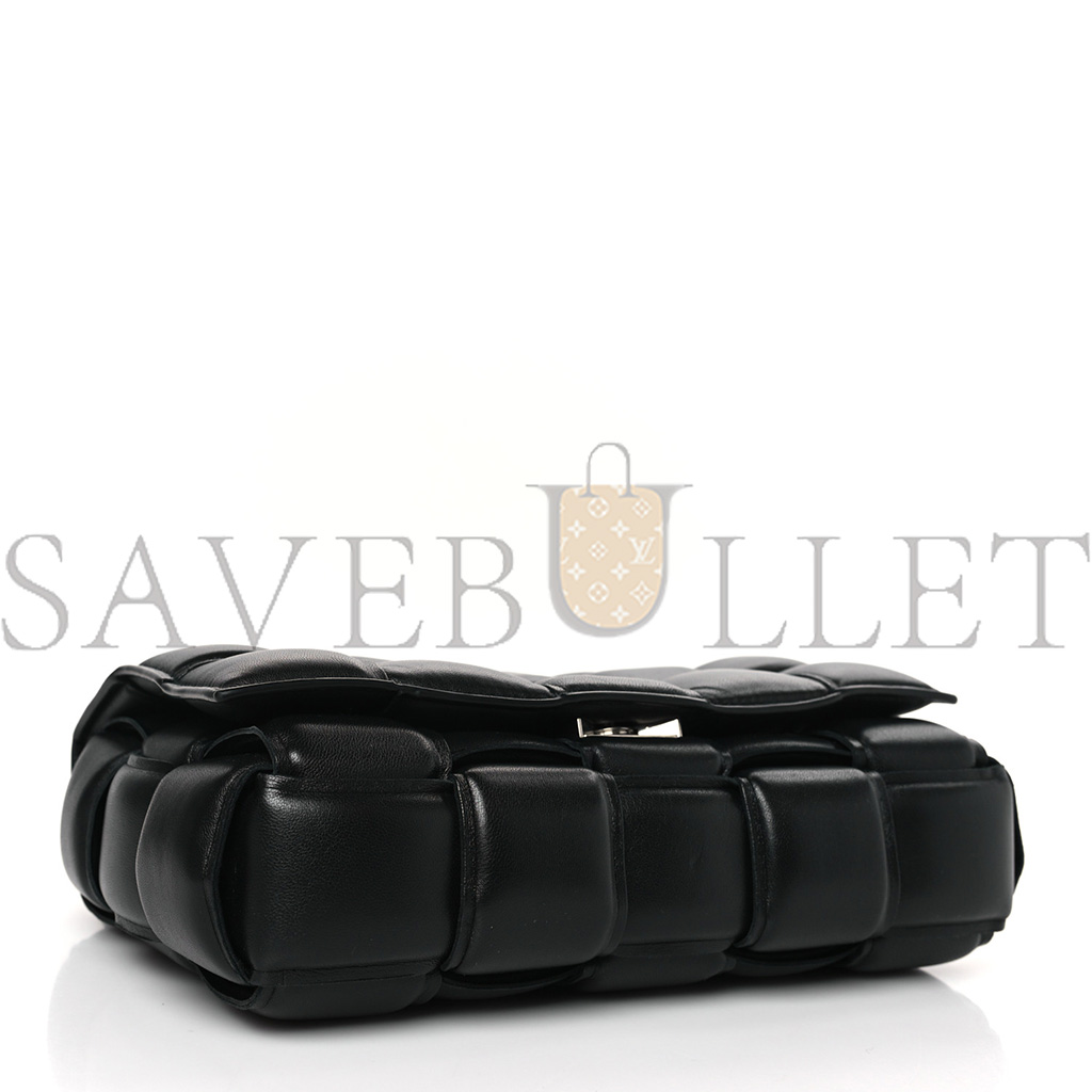 bo*te*ga Ve*ne*ta lambskin maxi intreccio padded chain cassette crossbody bag black  (25*17*8cm)