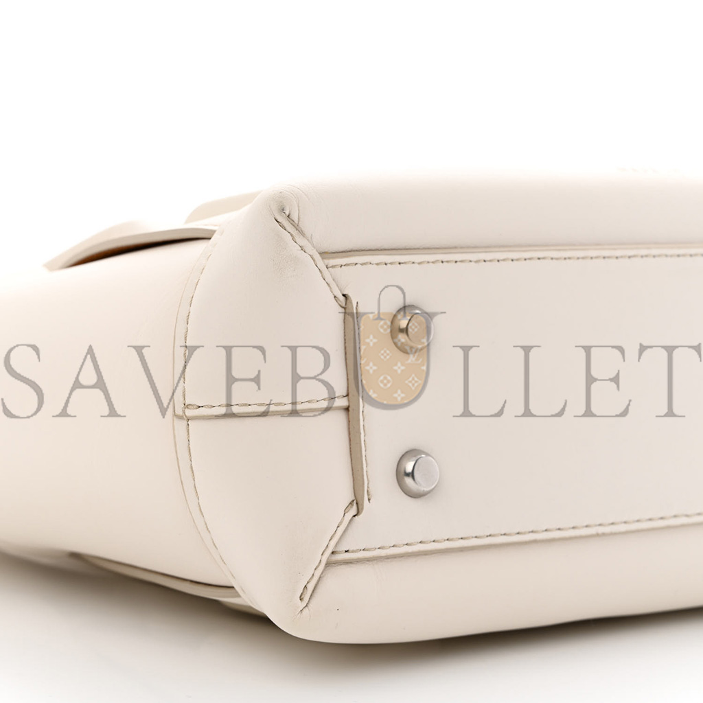 bo*te*ga Ve*ne*ta french calfskin maxi intrecciato small arco bianco  (33*20*9cm)