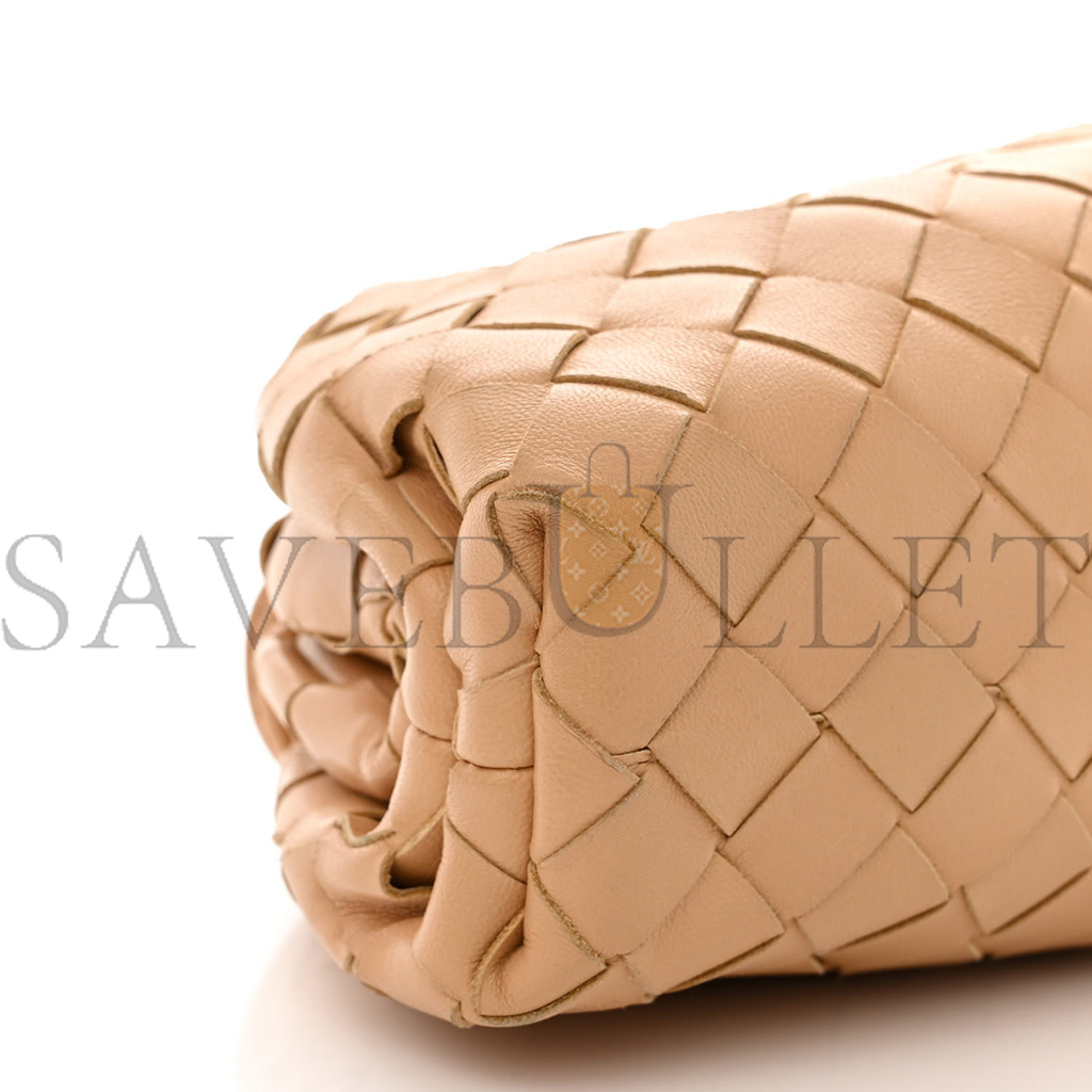 bo*te*ga Ve*ne*ta nappa intrecciato the mini pouch almond  (22*13*6cm)