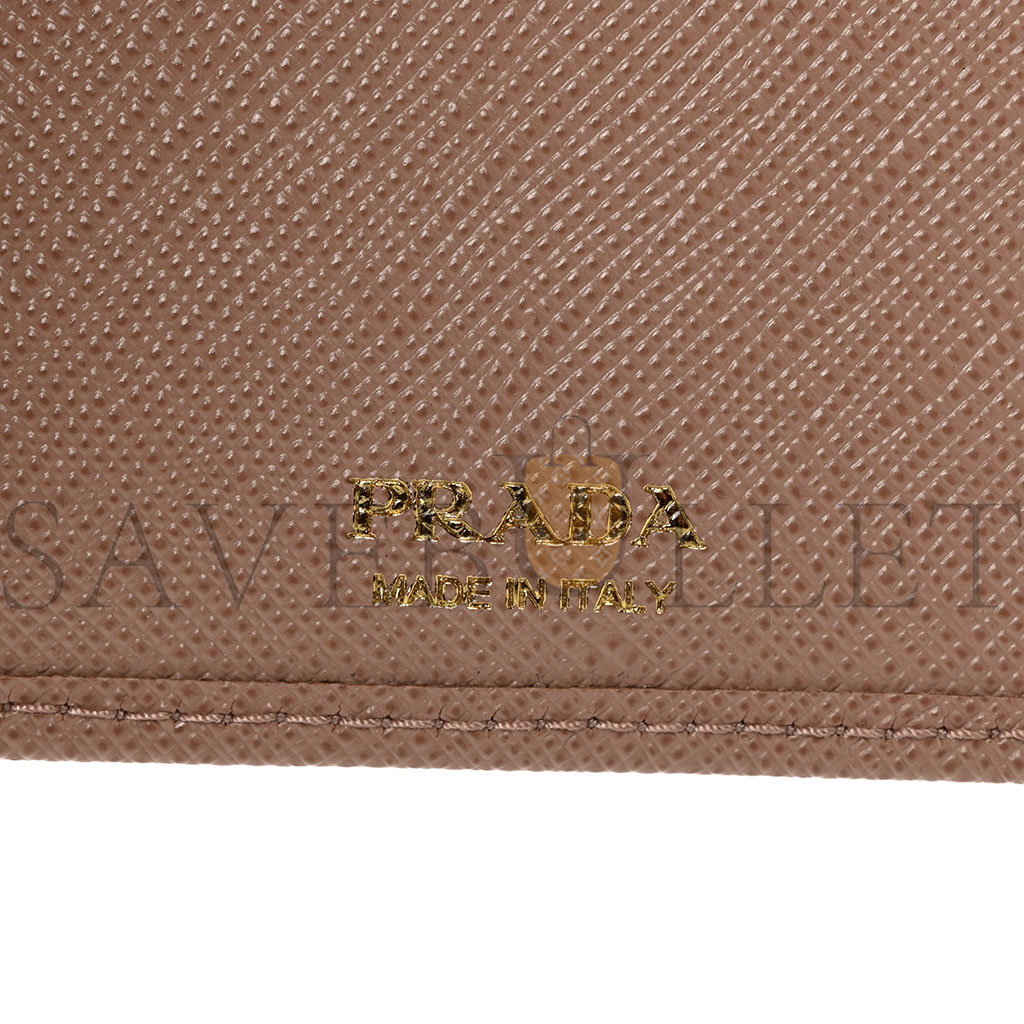 Pra*a saffiano triangle continental zip wallet powder pink (16*9*2cm)