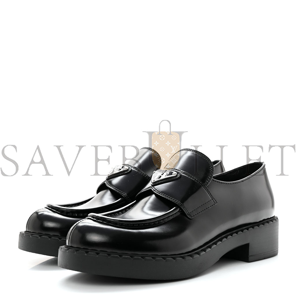 Pra*a spazzolato metal triangle logo 50mm loafers 40 black