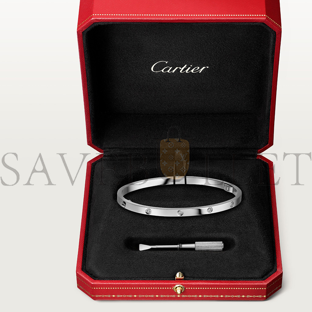 CARTIER LOVE BRACELET, SMALL MODEL, 10 DIAMONDS B6048017