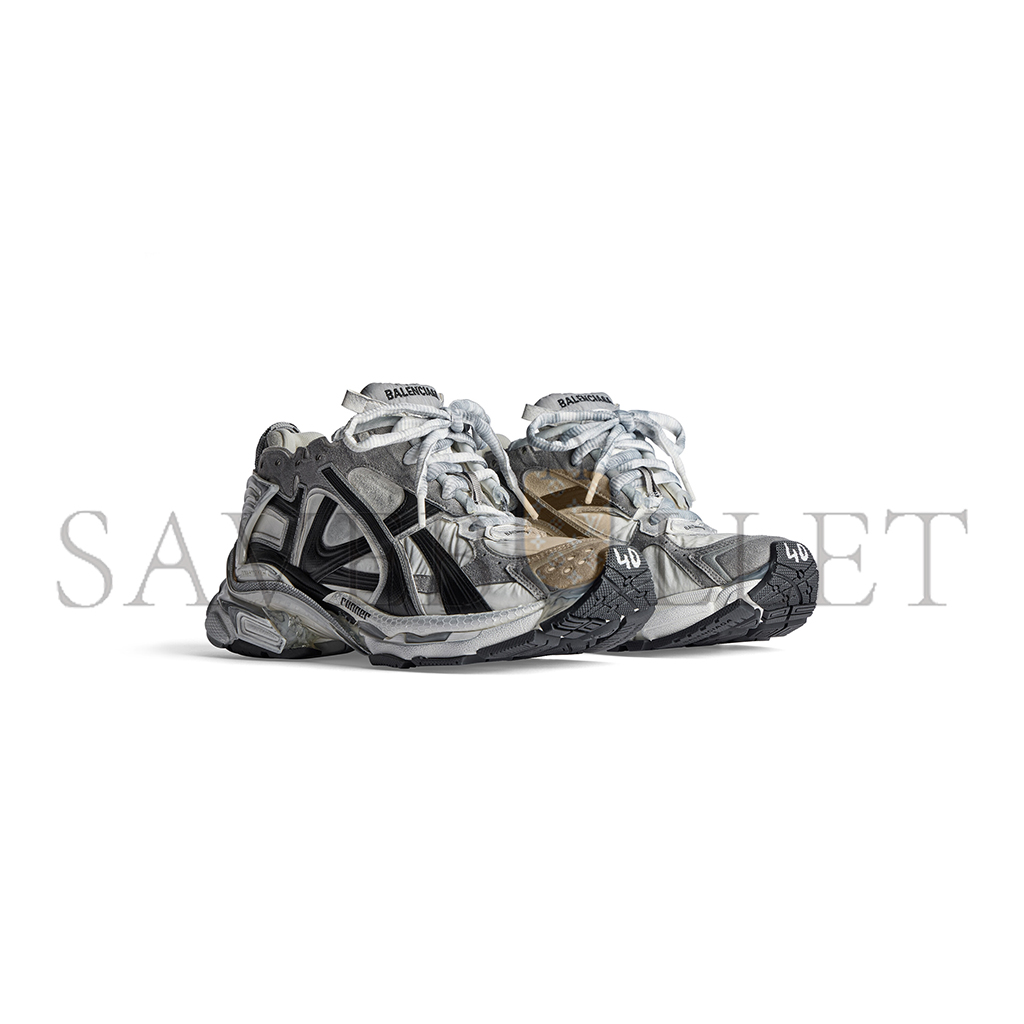 BAL*NC*AGA MEN'S RUNNER SNEAKER IN GREY WHITE BLACK 772774W3RNY9012