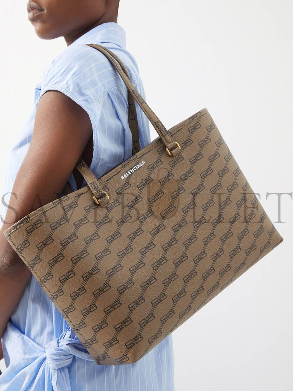 Ba*len*cia*ga beige signature bb-print coated-canvas tote bag  matchesfashion us (40*26*14cm)