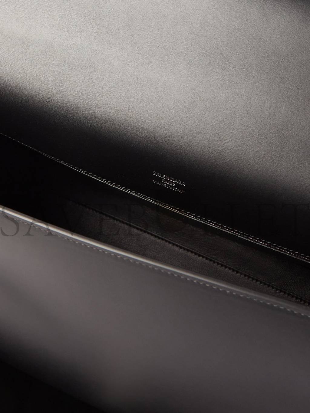 Ba*len*cia*ga black money leather handbag  matchesfashion us (38.3*26.9*16.5cm)