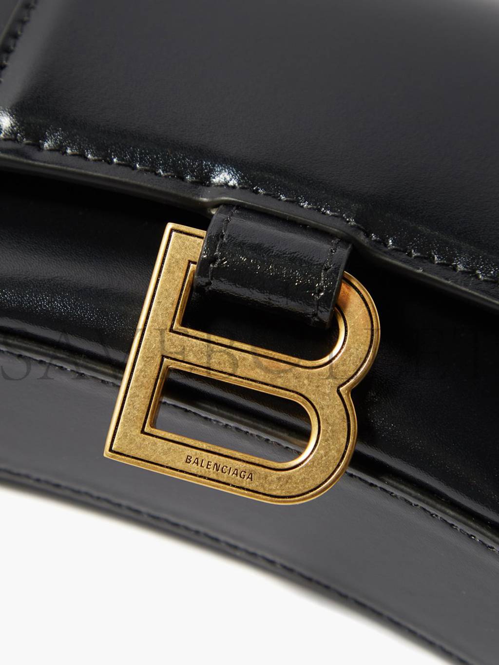 Ba*len*cia*ga black hourglass mini leather cross-body bag  matchesfashion us (19.5*12*5cm)