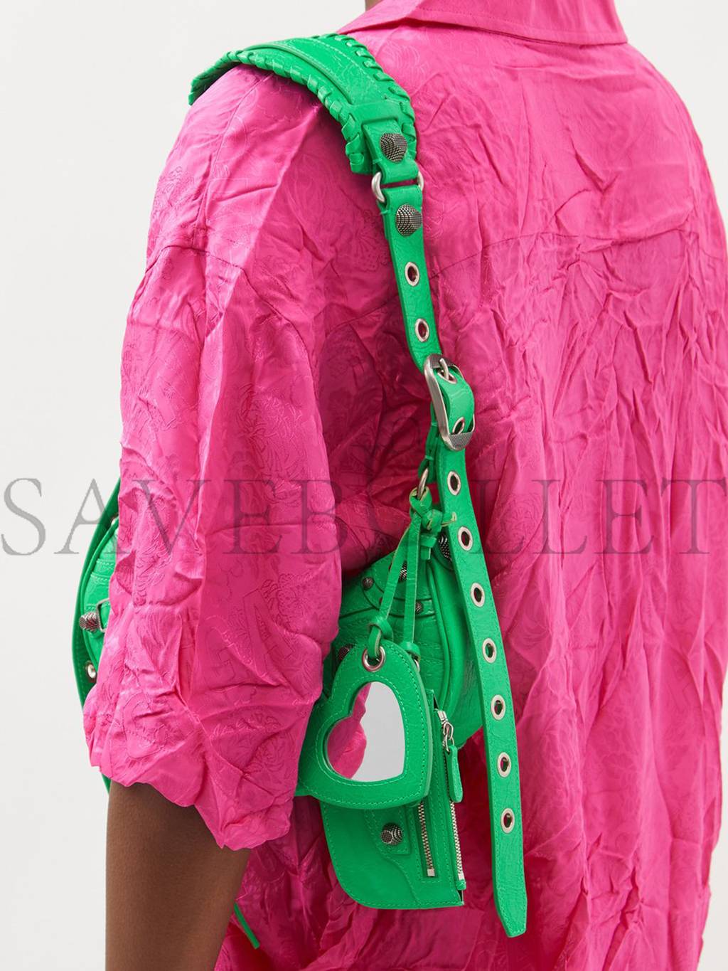 Ba*len*cia*ga green cagole xs studded leather shoulder bag  matchesfashion us (25*17.7*6cm)