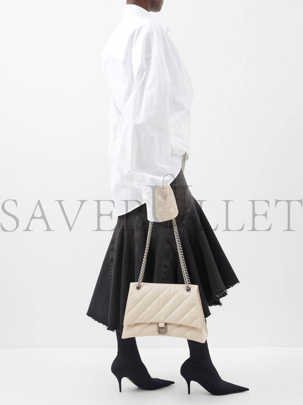 Ba*len*cia*ga neutral crush m quilted crinkled-leather shoulder bag  matchesfashion us (25.5*15*6.4cm)