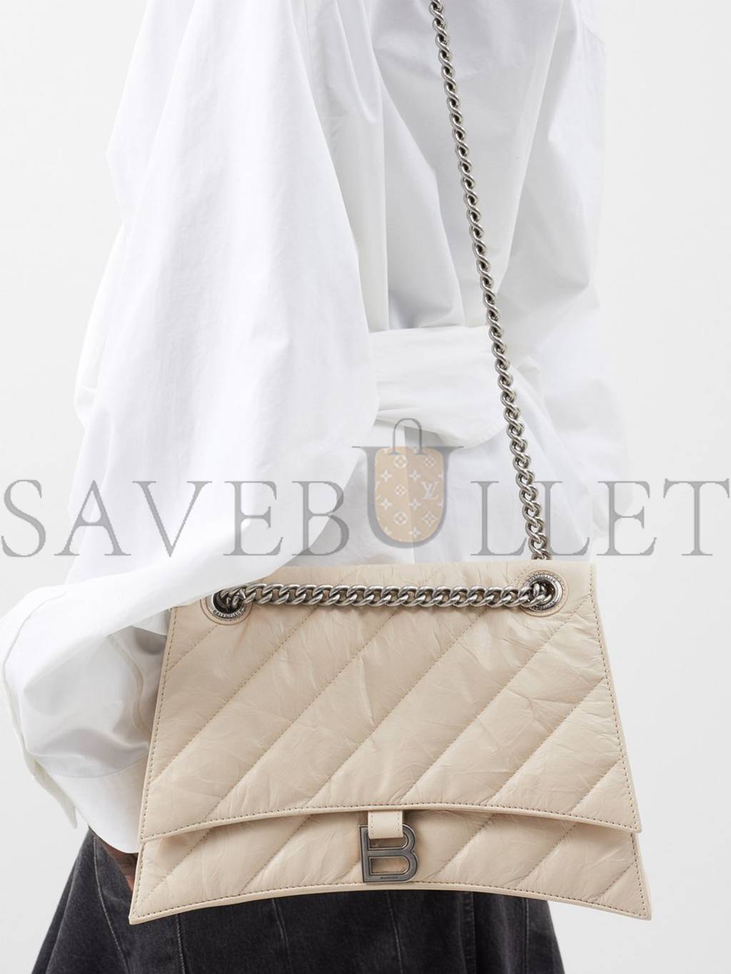 Ba*len*cia*ga neutral crush m quilted crinkled-leather shoulder bag  matchesfashion us (25.5*15*6.4cm)