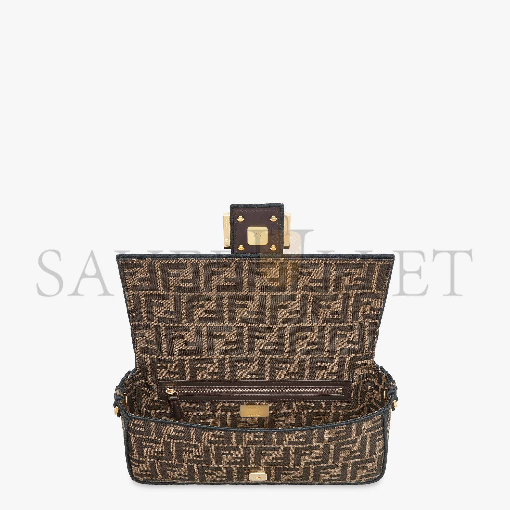 F**di baguette - jacquard ff fabric bag 8br600a6v5f17u4 (27*15*6cm)