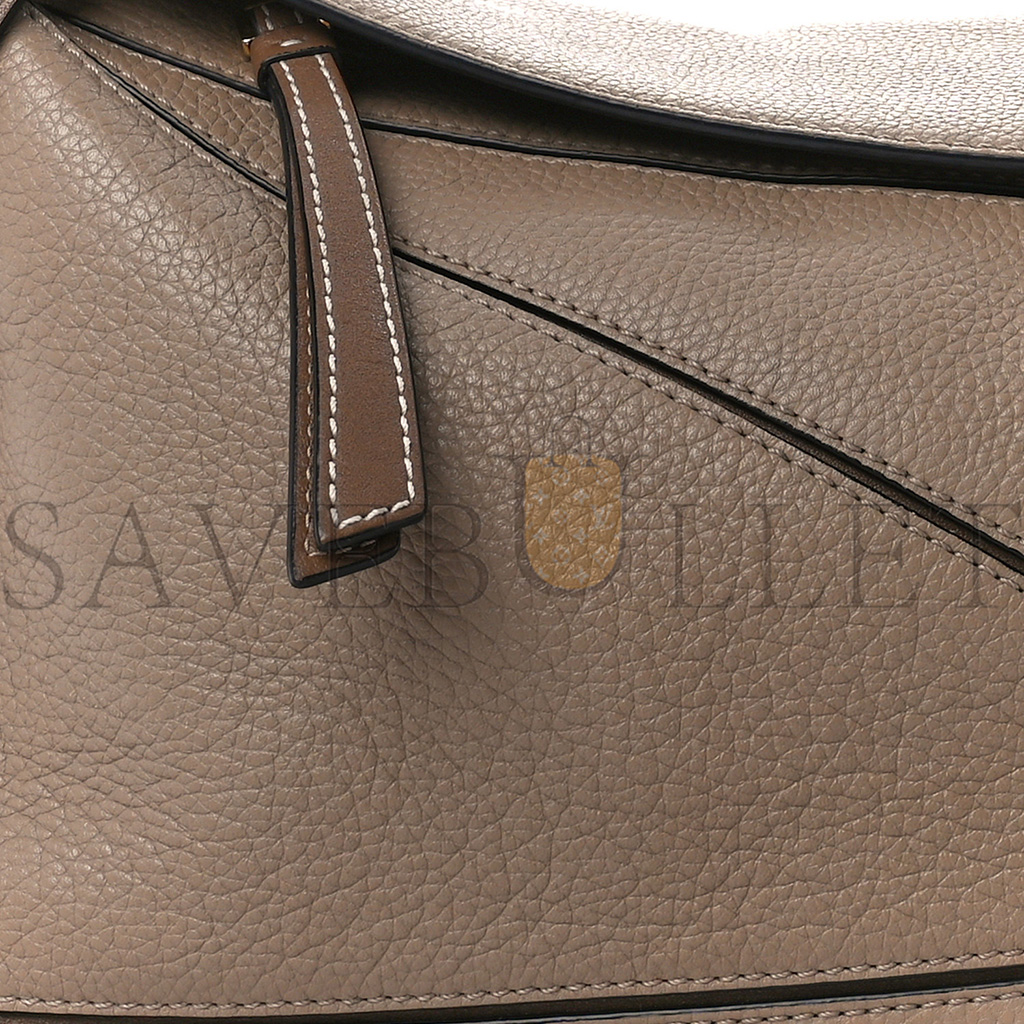 LOEWE GRAINED CALFSKIN SMALL PUZZLE BAG SAND MINK (24*16.5*10.5cm)
