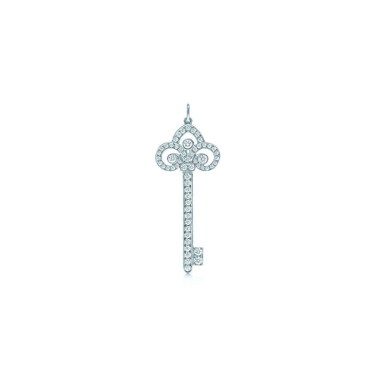 T*f*ny keys fleur de lis key pendant
