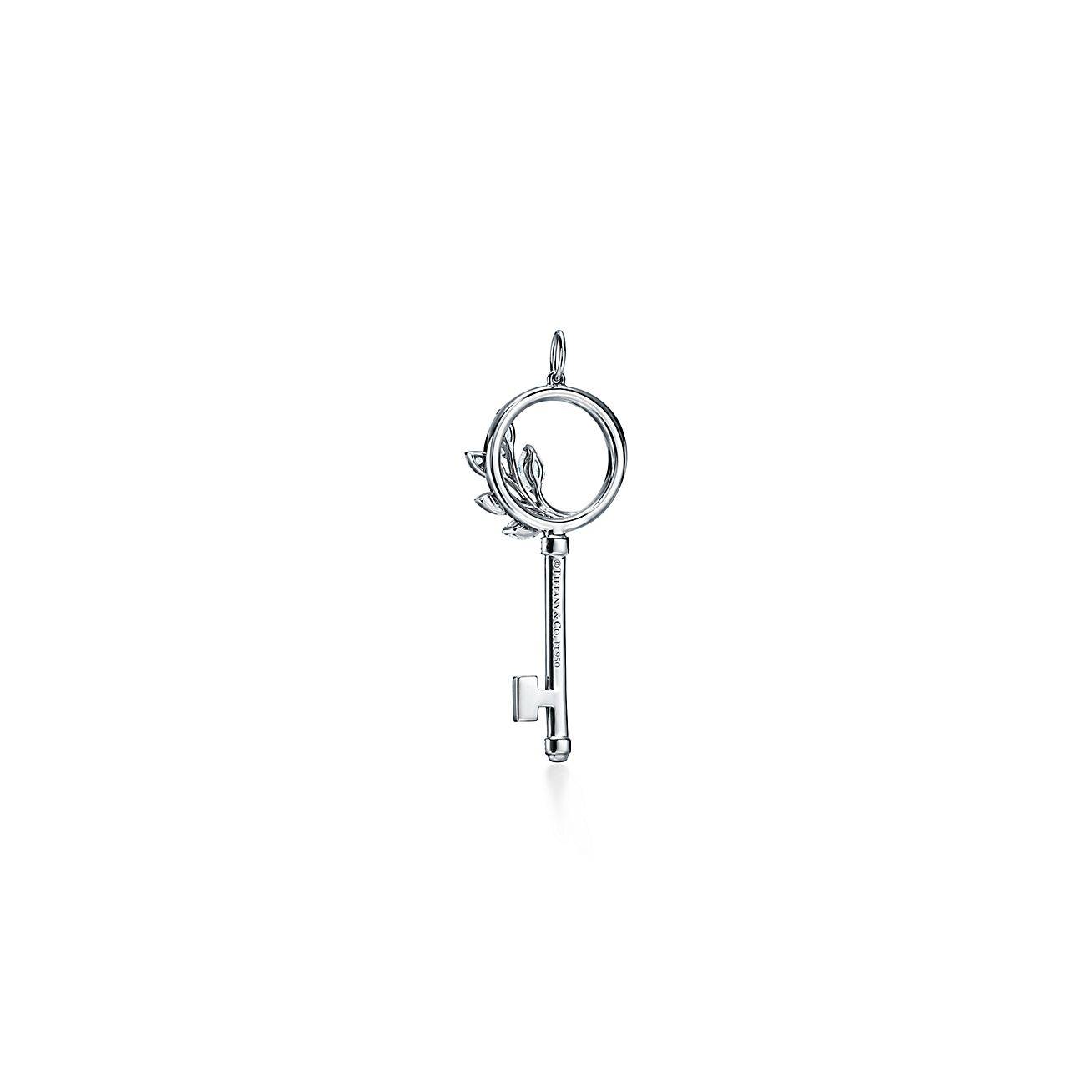 T*f*ny keys T*f*ny victoria® diamond vine circle key in platinum