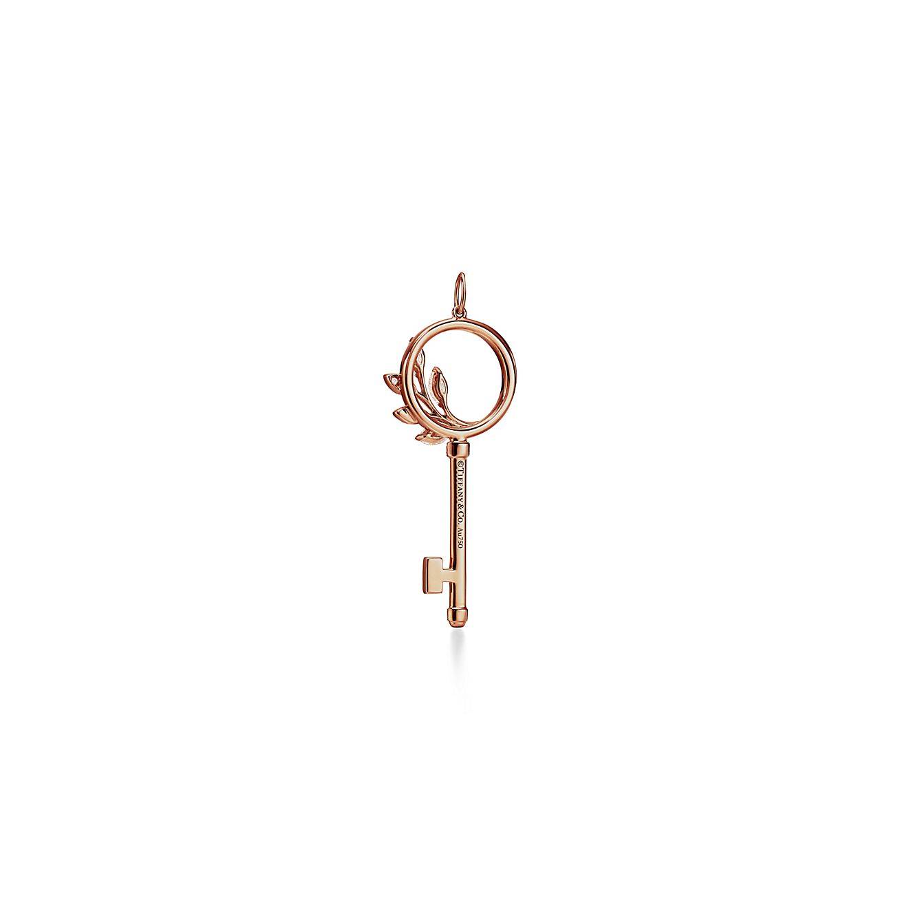 T*f*ny keys T*f*ny victoria® diamond vine circle key in 18k rose gold