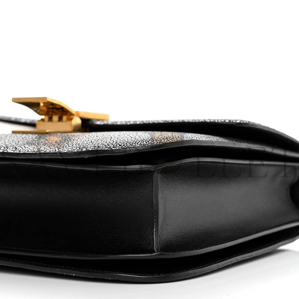Ce**e stingray medium classic box flap bag black (23*18*8cm)