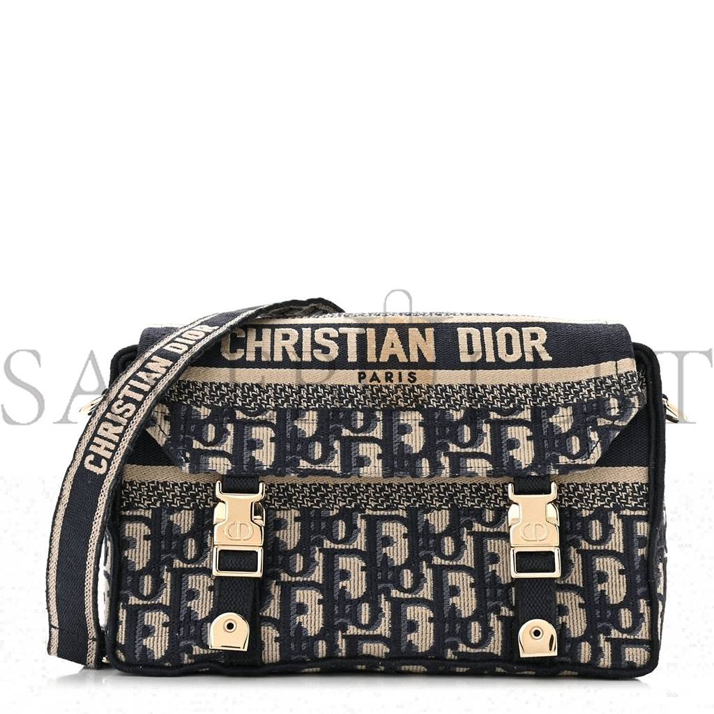 D*or oblique small D*orcamp messenger blue (23*18*7.6cm)
