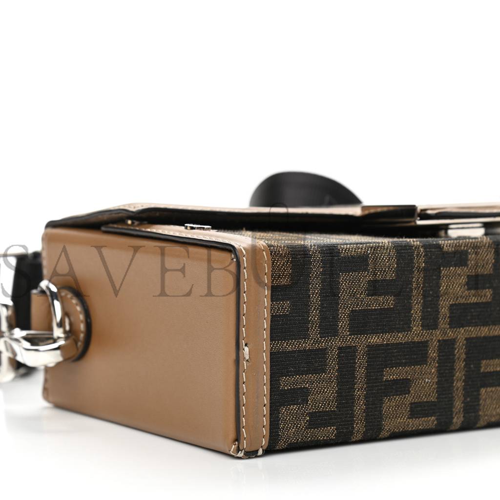 F**di recycled fabric jacquard vitello king ff 1974 baguette soft trunk tobacco moro sand (21*15*6cm)